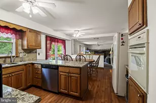 97 Lower Holland Rd, Southampton, PA 18966 - Photo 9