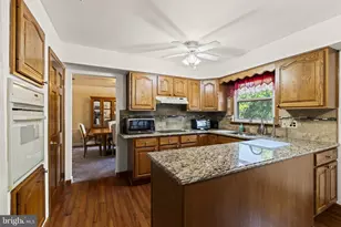 97 Lower Holland Rd, Southampton, PA 18966 - Photo 11