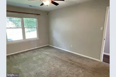 294 Woods Edge Place, Langhorne, PA 19047 - Photo 5