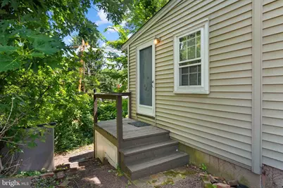40 S Canal Street, Yardley, PA 19067 - Photo 7