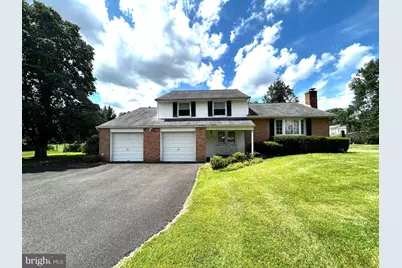 92 Arbor Road, Southampton, PA 18966 - Photo 1