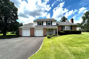 92 Arbor Rd, Southampton, PA 18966 - Photo 1