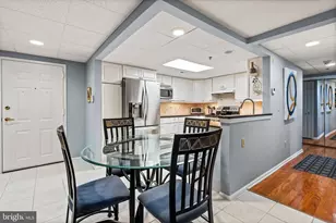 8204 Centennial Station, Warminster, PA 18974 - Photo 7