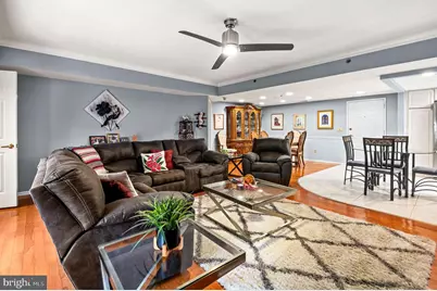 8204 Centennial Station, Warminster, PA 18974 - Photo 9