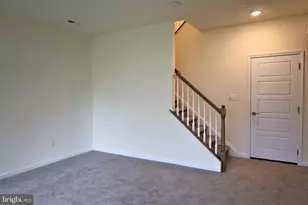 61 Becker Dr, Chalfont, PA 18914 - Photo 3
