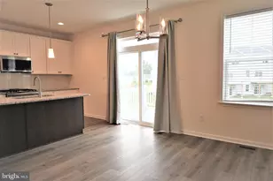 61 Becker Dr, Chalfont, PA 18914 - Photo 15