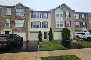 213 Windsor Ct, Quakertown, PA 18951 - Photo 1