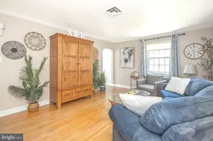 248 N 3rd St, Perkasie, PA 18944 - Photo 7