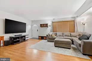 3140 Sheffield Pl, Southampton, PA 18966 - Photo 7
