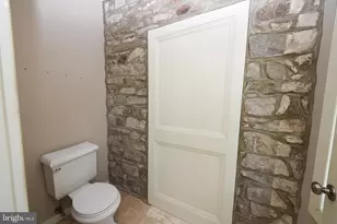 966 Paige Ct, Feasterville-Trevose, PA 19053 - Photo 31