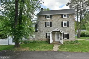 966 Paige Ct, Feasterville-Trevose, PA 19053 - Photo 1