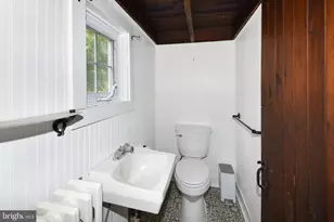 966 Paige Ct, Feasterville-Trevose, PA 19053 - Photo 23