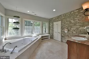 966 Paige Ct, Feasterville-Trevose, PA 19053 - Photo 29