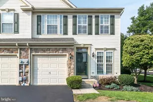 2601 Crabapple Cir, Perkasie, PA 18944 - Photo 1