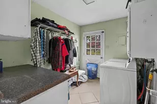 6 Cobalt Ridge Dr E, Levittown, PA 19057 - Photo 11