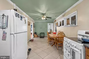 6 Cobalt Ridge Dr E, Levittown, PA 19057 - Photo 9