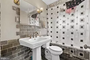 6 Cobalt Ridge Dr E, Levittown, PA 19057 - Photo 23