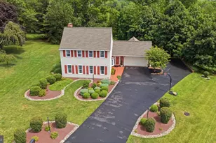 113 Hayhurst Ct, Holland, PA 18966 - Photo 1