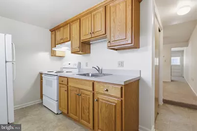 2 - 8 Corliss Avenue, Morrisville, PA 19067 - Photo 33