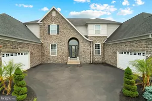 4 Shady Pines Dr, Ivyland, PA 18974 - Photo 3