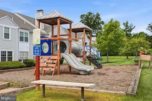301 Mews Dr, Sellersville, PA 18960 - Photo 25