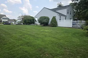 2 Live Oak Dr, Quakertown, PA 18951 - Photo 11