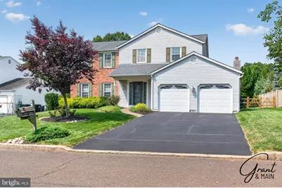 15 Black Pine Road, Holland, PA 18966 - Photo 1