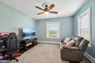 56 E Fairview Ave, Sellersville, PA 18960 - Photo 11