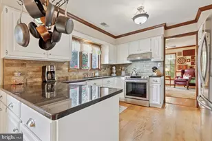 1825 Walnut Ln, Quakertown, PA 18951 - Photo 11