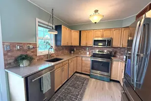 33 Underwood Rd, Levittown, PA 19056 - Photo 7