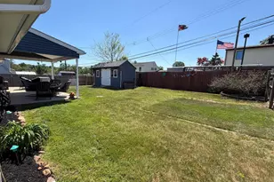 33 Underwood Rd, Levittown, PA 19056 - Photo 35