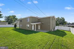 143 Forsythia Dr N, Levittown, PA 19056 - Photo 37