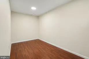143 Forsythia Dr N, Levittown, PA 19056 - Photo 29