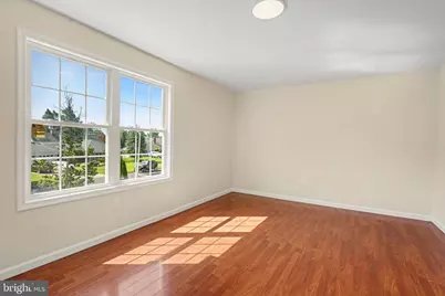 143 Forsythia Drive N, Levittown, PA 19056 - Photo 27