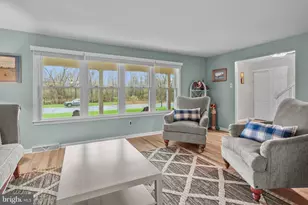 20 Barclay St, Newtown, PA 18940 - Photo 11