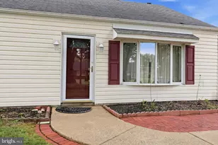 2856 Colmar Ave, Bensalem, PA 19020 - Photo 3