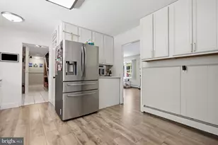 201 Snowball Dr, Levittown, PA 19056 - Photo 13