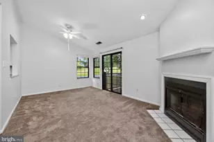 132 Basswood Ct, Warrington, PA 18976 - Photo 3