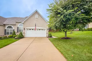 3 Bartons Mill Dr, Washington Crossing, PA 18977 - Photo 5