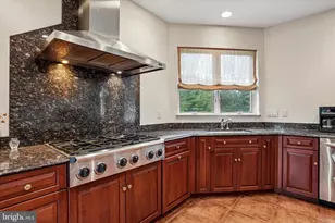 7 Longmeadow St, Newtown, PA 18940 - Photo 17