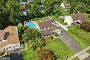 1826 Roan Dr, Warrington, PA 18976 - Photo 7