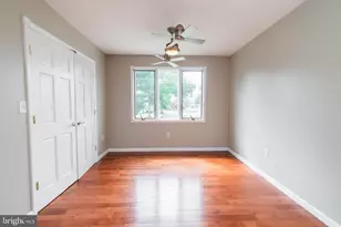 142 Elderberry Dr, Levittown, PA 19054 - Photo 31
