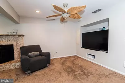 142 Elderberry Drive, Levittown, PA 19054 - Photo 19