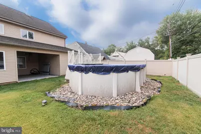 142 Elderberry Drive, Levittown, PA 19054 - Photo 5