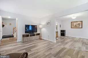 325 Cedar St, Warminster, PA 18974 - Photo 5