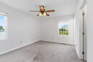 325 Cedar St, Warminster, PA 18974 - Photo 39