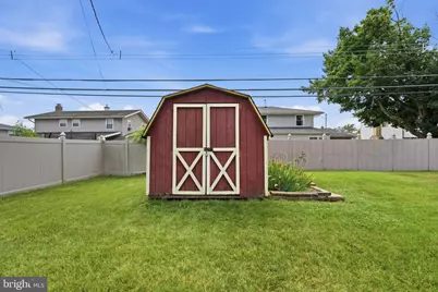 94 Terrace Road, Levittown, PA 19056 - Photo 59