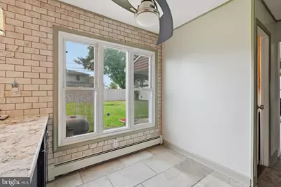 94 Terrace Road, Levittown, PA 19056 - Photo 23