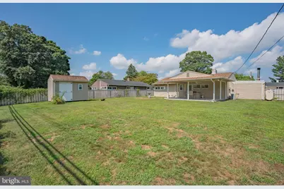 32 Young Birch Road, Levittown, PA 19057 - Photo 5