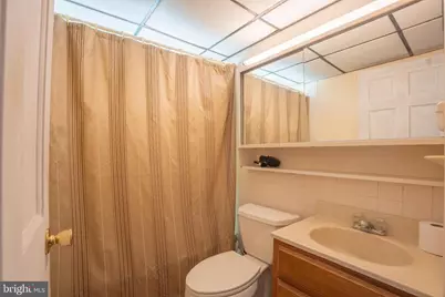 32 Young Birch Road, Levittown, PA 19057 - Photo 15